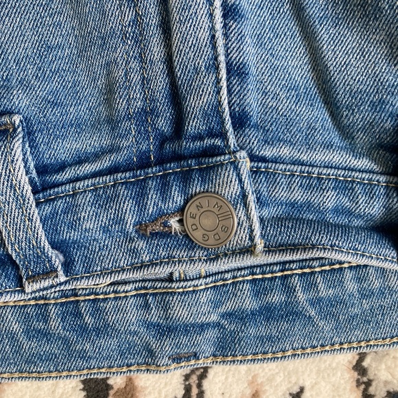 Urban Outfitters girlfriend jean size 27 - Picture 3 of 5